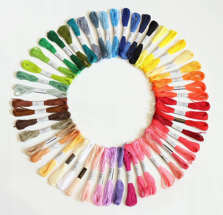 Mulina do haftowania kolorowa 50 szt