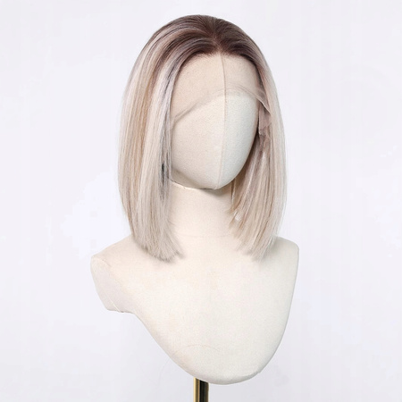 Peruka do ramion lace front platynowa prosta