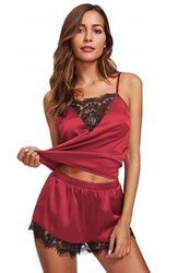 Piżama satynowa koszulka szorty koronka