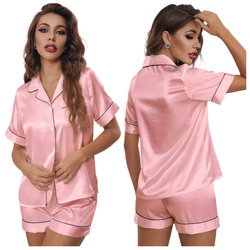 Piżama satynowa z krótkim rękawem - różowa