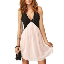 Sukienka na szerokich ramiączkach różowo-czarna